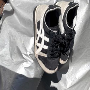 Asic Tigers